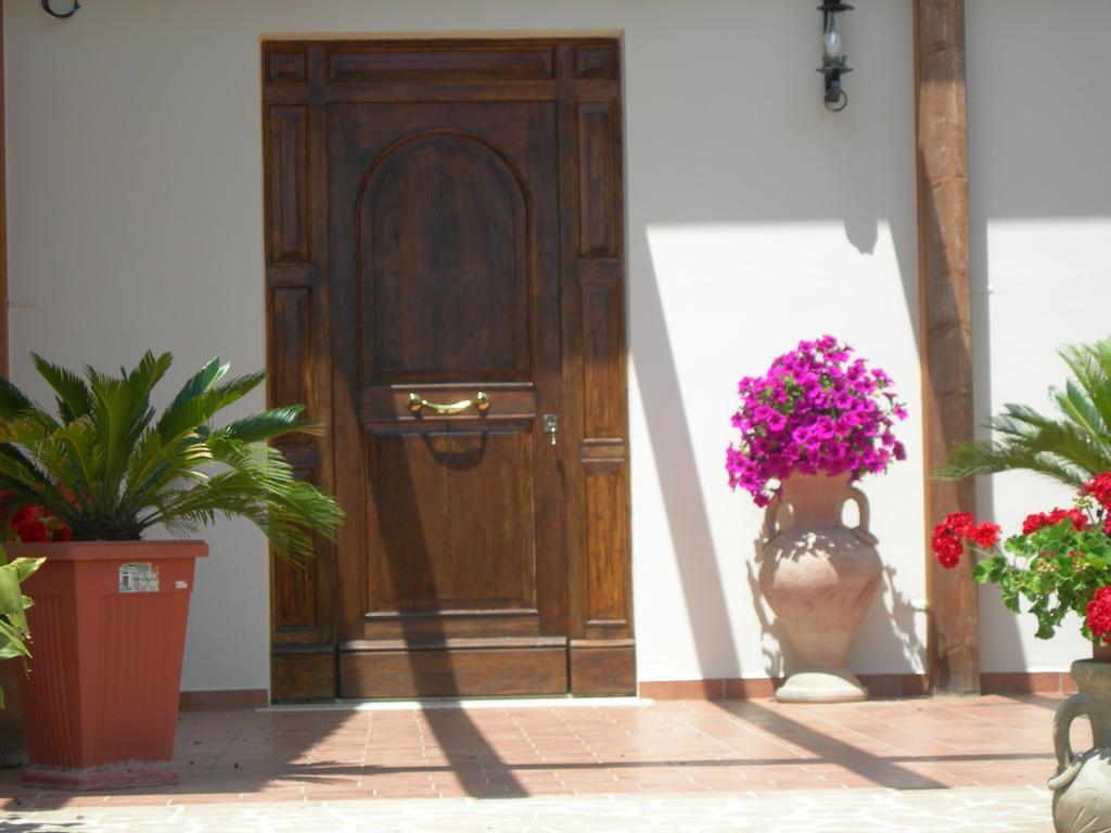 Vista Assisi Bed & Breakfast Exterior photo