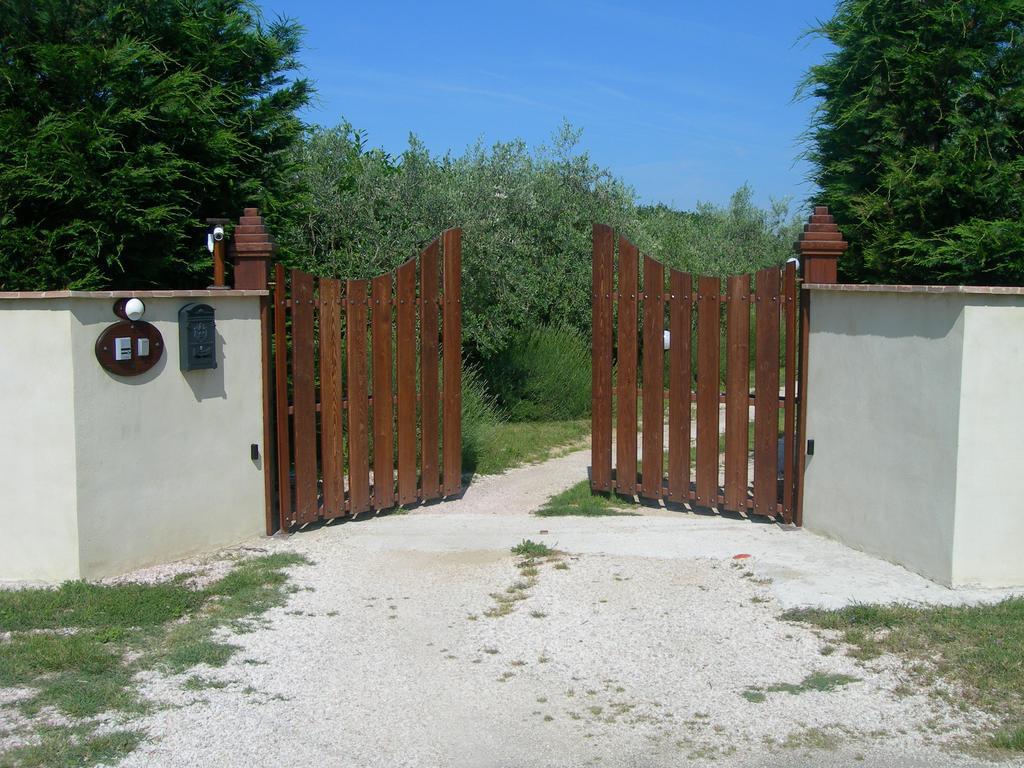 Vista Assisi Bed & Breakfast Exterior photo